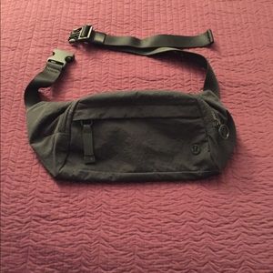 Lulu waist bag